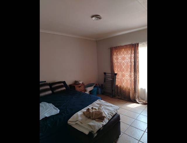 2 BEDROOM APARTMENT FOR SALE IN THE ORCHARDS
